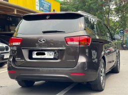 KIA GRAND SEDONA ULTIMATE AT COKLAT 2017 DIJUAL CEPAT TERMURAH 5