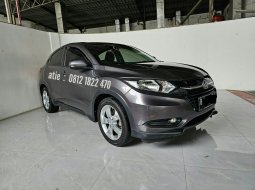 Honda HRV S AT ( Matic ) 2015 Abu² Tua Low km 48rban plat ganjil jakarta barat 2