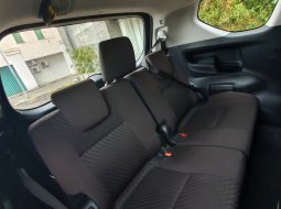 Toyota Kijang Innova 2.0 G 2022 putih bensin 16