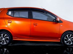 JUAL Daihatsu Ayla 1.2 R Deluxe AT 2019 Orange 5