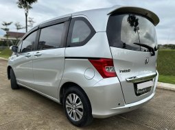 Honda Freed SD 2014 Silver 6