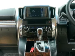 Toyota Alphard 2.5 X AT 2019 - Gratis Asuransi All Risk - B2628SRQ 8