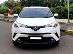 Toyota C-HR 1.8 L CVT Single Tone 2018 putih bensin km 15 ribuan