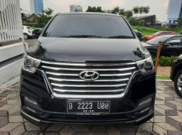 Hyundai H1 Royal Diesel Matic Tahun 2020 Kondisi Mulus Terawat Istimewa Seperti Baru