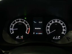 TERMURAH Toyota Innova Zenix 2.0 V AT 2023 Hitam 8