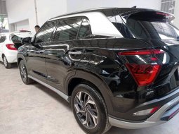 Jual cepat Hyundai Creta 2022 Hitam 5