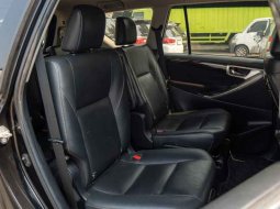 Toyota Venturer 2.0 Q A/T 7