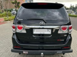 Toyota Fortuner G VNT Diesel 2013 5