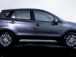 JUAL Suzuki SX4 S-Cross AT 2017 Abu-abu 5