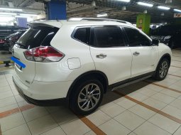 Nissan X-Trail 2.5 2015 6