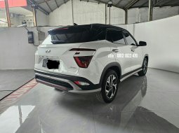 Hyundai Creta Prime AT ( Matic ) 2022 Putih Km 50rban plat ganjil  bekasi 4