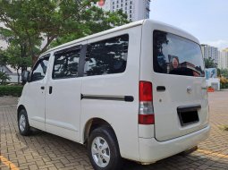 Daihatsu Gran Max 1.3 D FF FH 2022 Minivan 4