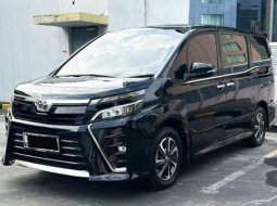 Toyota Voxy 2.0 A/T 2019 Rawatan ATPM Km 74rb B GENAP Pjk SEPT 2025 Mulus Siap Pakai KREDIT TDP 49jt