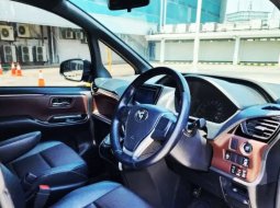 Toyota Voxy 2.0 A/T 2019 Rawatan ATPM Km 74rb B GENAP Pjk SEPT 2025 Mulus Siap Pakai KREDIT TDP 49jt 2