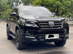 FORTUNER GR SPORT 2.8 AT 2022 DIJUAL CEPAT TERMURAH 3