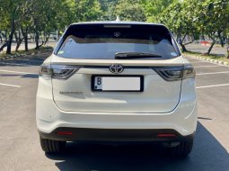 Toyota Harrier 2.0 at 2014 Putih 6