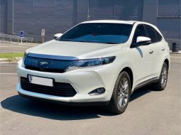 Toyota Harrier 2.0 at 2014 Putih 2