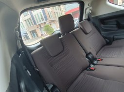 Toyota Kijang Innova V 2021 hitam km 5 ribuan 13