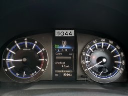 Toyota Kijang Innova V 2021 hitam km 5 ribuan 11