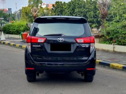 Toyota Kijang Innova V 2021 hitam km 5 ribuan 6