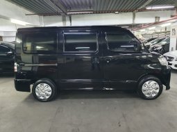 Daihatsu Luxio Manual 2019 gresss low km siap pakai 23