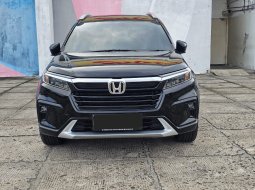 Honda BR-V Prestige CVT 2023 Hitam