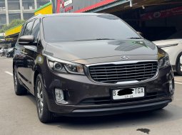 KIA GRAN SEDONA ULTIMATE AT COKLAT 2017 TERMURAH 3