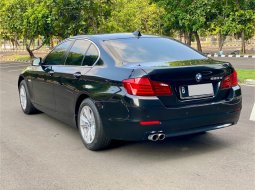 BMW 5 Series 520d 2013 Hitam 6