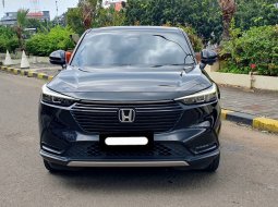 Honda HR-V 1.5 Spesical Edition 2022 hitam se km 23 ribuan