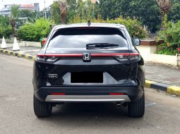Honda HR-V 1.5 Spesical Edition 2022 hitam se km 23 ribuan 5