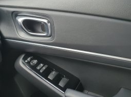 Honda HR-V 1.5 Spesical Edition 2022 hitam se km 23 ribuan 14