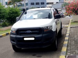 Ford Ranger 2.2 Double Cabin 2018 manual putih km 23 ribuan