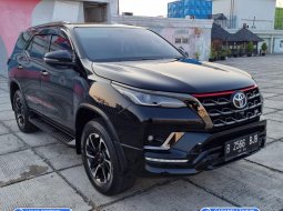 Toyota Fortuner 2.4 TRD AT 2021 8