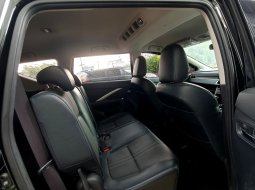 Mitsubishi Xpander Cross NewPremium Package CVT 2023 hitam km 9 ribuan 15