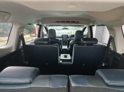 Mitsubishi Xpander Cross NewPremium Package CVT 2023 hitam km 9 ribuan 14