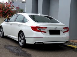 Honda Accord 1.5L 2022 putih km 38 ribuan cash kredit proses bisa dibantu 6