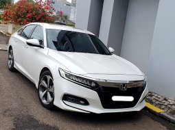 Honda Accord 1.5L 2022 putih km 38 ribuan cash kredit proses bisa dibantu