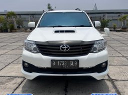 Toyota Fortuner 2.4 TRD AT 2013 9
