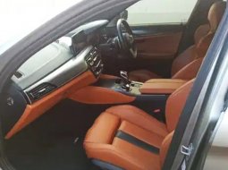 2019 BMW M5 Competition F90 (750N.m) Donington Grey Tangan Satu Km 12 rb Plat B GANJIL Pjk MEI 2025  4