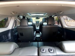 Toyota Kijang Innova Zenix Hybrid 2023 q hybrid modelista hitam 16