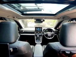 Toyota Kijang Innova Zenix Hybrid 2023 q hybrid modelista hitam 17
