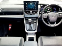 Toyota Kijang Innova Zenix Hybrid 2023 q hybrid modelista hitam 14