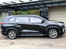 Toyota Kijang Innova Zenix Hybrid 2023 q hybrid modelista hitam 9