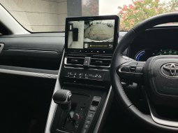 Toyota Kijang Innova Zenix Hybrid 2023 q hybrid modelista hitam 13