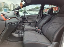 Honda Brio RS CVT 2020 12