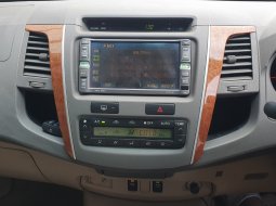 Toyota Fortuner G 2008 manual diesel abu 8