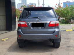 Toyota Fortuner G 2008 manual diesel abu 6