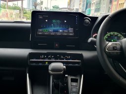 Toyota Voxy CVT 2024 putih km 2 ribuan cash kredit proses bisa dibantu 11