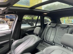 BMW X1 sDrive18i xLine 2019 Putih 8