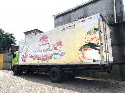 Hino engkel 4x2 FG235JS box Freezer 2017 FG 235 JS bok frozen 4